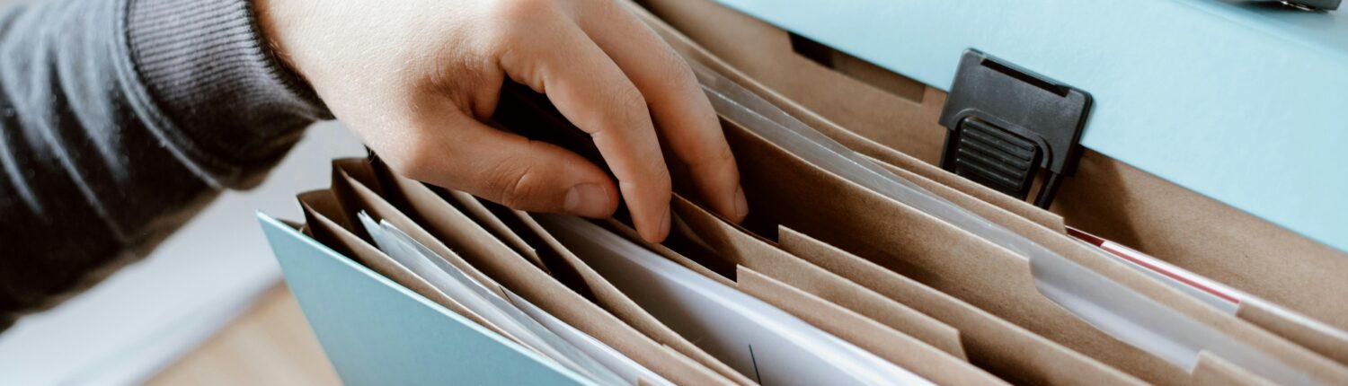 folder met papieren
